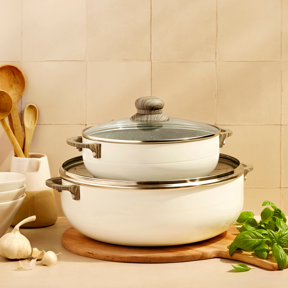Enamel Cookware Casseroles Enamelware Kitchenware Cooking Pot - China  Enamelware and Cookware Set price